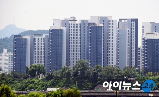 서울 시내 아파트 전경. [사진=정소희 기자]