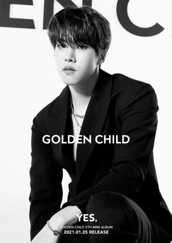 Individual Teaser of Golden Child member Lee Dae-yeol has been released.On the 10th, Ullim Entertainment released the personal trailer and concept photo of Golden Child (Lee Dae-yeol, Y, Lee Jang-jun, TAG, Bae Seung-min, Bong Jae-hyun, Kim Ji-bum, Kim Dong-hyun, Hong Joo-chan, Choi Bo-min) member Lee Dae-yeol through the official SNS channel.Lee Dae-yeol in the open trailer showed off his superior appearance with his warm appearance, and caught his attention with a sensual visual beauty that seemed to see a suit advertisement.In the concept photo, it transformed into a subtle blue-toned hair color, and Lee Dae-yeols visuals were further highlighted and added mysterious charm.Golden Child has proved its powerful power by announcing the return of Aid Cheongryangdol, including entering the top of the domestic and overseas music charts as well as the top of the music broadcast in six days of comeback during the single 2nd album Pump It Up released last October.So it is already noteworthy what kind of charm Golden Child, who has expanded its music worldview with various genres ranging from soft to sexy, will show its new album YES., which will open its doors to its activities in 2021.Meanwhile, Golden Childs fifth mini-album YES. will be released on various online music sites at 6 pm on the 25th.