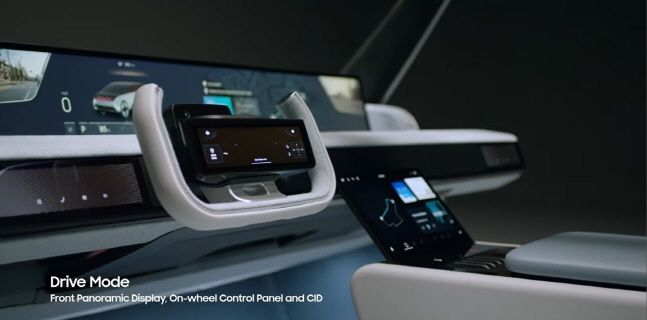 삼성전자가 영상으로 공개한 '디지털 콕핏 2021'. 삼성전자 홈페이지 캡쳐.