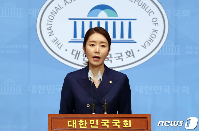 깅선우 더불어민주당 대변인. 2021.1.12/뉴스1 © News1 박세연 기자