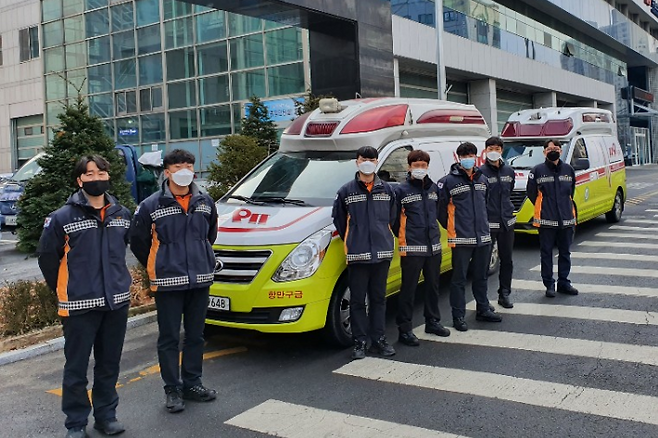 지난 14일 소방청 동원령에 따라 수도권에 파견됐던 전북 소방본부의 119구급대가 지원 활동을 마치고 무사히 복귀했다. 전북 소방본부 제공