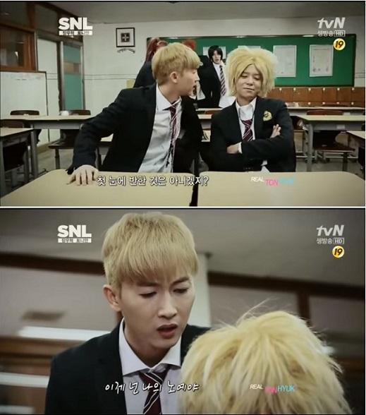 2012년 tvN 'SNL코리아'에서 H.O.T의 멤버 장우혁과 토니가 '팬픽' 내용을 패러디하고 있다. 방송화면 캡처