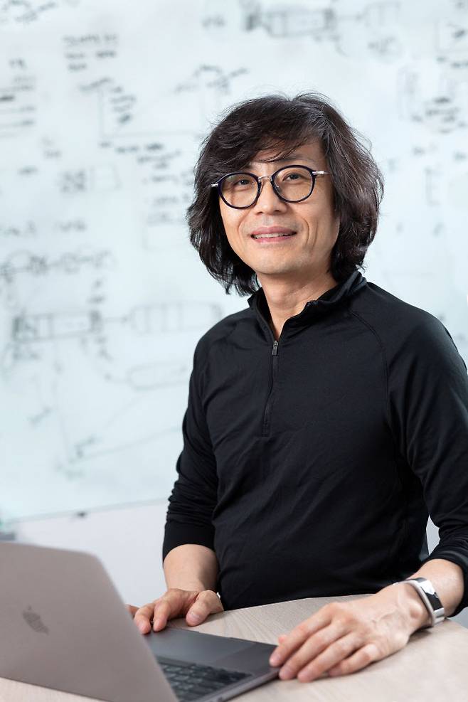 ▲노삼혁 UNIST 인공지능대학원장