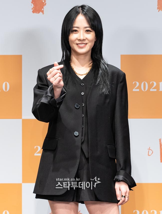 Maeil Business Star Today]The online production presentation of the movie Ai was held on the morning of the 21st.Actor Ryu Hyun-kyung, Kim Hyang-ki and Kim Hyun-tak attended the production presentation.The event was conducted online with the influence of Corona 19. <