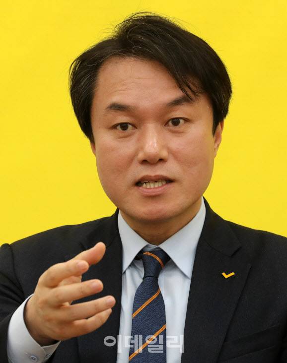 김종철 정의당 대표가 22일 국회 본관에서 이데일리와 인터뷰를 하고 있다. (사진=방인권 기자)