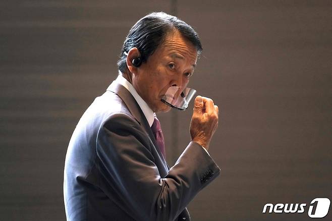 아소 다로 일본 부총리 겸 재무상 <자료사진> © AFP=뉴스1