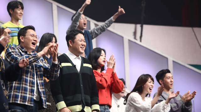 '복면가왕' 허스키 정석 복면가수가 등장한다.MBC 제공