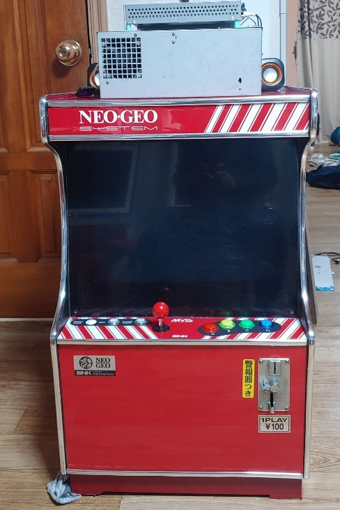 (이것은 라우켄님이 작업하신 문방구 게임기통!)