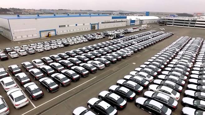 BMW 그룹 코리아가 올해부터 오는 2023년까지 총 600억원을 투자해 평택 ‘BMW자동차물류센터’(Vehicle Distribution Center)’를 확장한다. /사진제공=BMW그룹코리아