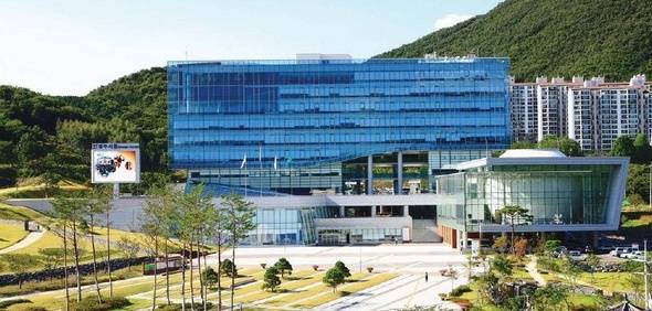 광주시 민원상담콜센터의 서비스 수준에 시민들이 ‘만족’하는 것으로 나타났다. / 사진제공=경기 광주시