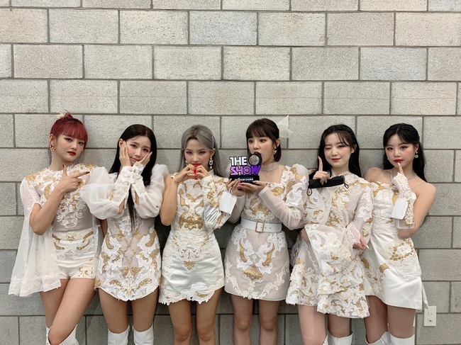 Group (G)I-DLE is a new song Flower () with Solo Day six-time kingIm on.(G)I-DLE won the first trophy on SBS MTV The Show, which aired on January 26, with the title song Hwa () by the mini-fourth album I Burn (Aye-ye No.On this day, (G)I-DLE showed luxurious visuals by giving gold points to white costumes, and captivated global fans with perfect performance.Shortly after the award, (G)I-DLE said: Thank you very much, Cube Entertainment and the staff who have made this award available.And I really appreciate and love Neverland, which is the most important thing. (G)I-DLE showed off its delightful and different charm by introducing a new version of Hwa () on the encore stage, which changed each others parts, which was the #1 pledge.The new song Hwa () is a Mumbaton genre song that expresses feelings after separation as a material of a double meaning called Hwa. The song was co-operated by leader So Yeon and famous composer Pop Time.The lyrics with addictive hooks and dramatic emotional changes are impressive.Meanwhile, (G)I-DLE has topped the Aye-ayeTunes album charts in 52 regions around the world with its mini-four album I Burn (Aye-aye number), released on January 11.The title song Hwa (Hwa) proved to be globally popular, ranking first in various music charts in Korea, first in the Chinese Wangi Music Korean chart for two consecutive weeks, and eighth in the US Billboard World Digital Song Sales chart.