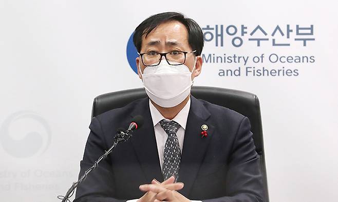 박준영 해양수산부 차관이 지난 27일 오후 세종시 정부세종청사에서 2021년도 해양수산부 업무계획을 발표하고 있다. 연합뉴스