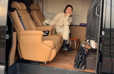 Actor Chae Jung-an went to the recent status of beautiful looks.Chae Jung-an posted a picture on his Instagram on the 2nd with an article entitled Do you think youre laughing? Youre laughing.In the photo, Chae Jung-an poses against a backdrop of a wide van; Chae Jung-an, in a comfortable-beat outfit, showed off her distinctive innocence with a subtle smile.The still goddess Beautiful looks also stood out.Meanwhile, Chae Jung-an will return to JTBCs Monthly Home, which is scheduled to air in the first half of the year, starring Jeong So-min, Kim Ji-seok and Jung Gun-ju, in addition to Chae Jung-an.