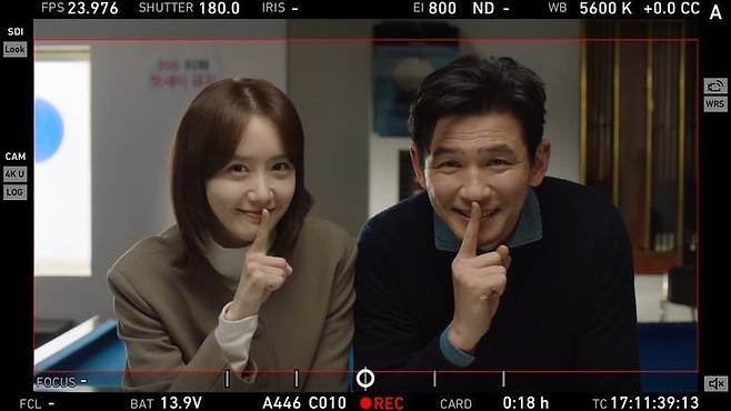 Im Yoon-ah (Girls Generation Im Yoon-ah) revealed his impression of the end of the JTBC gilt drama The Hershey Company.Singer and Actor Im Yoon-ah wrote on his Instagram on February 7, Shhh Last. So Sweet Hwang Jung-min, who helped a lot.I was really happy to be able to work together. I shared a picture with Hwang Jung-min.We are the Hershey Company team and all the seniors, Staff.I am grateful to those who supported the index.  The Hershey Company # Lee Ji-soo # Hi , adding a hashtag.