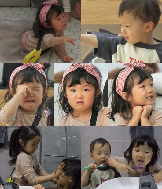 The amazing sensitivity of The Return of Superman Yoon Sang-hyun Daughter is revealed.The 370th KBS 2TV entertainment program The Return of Superman (hereinafter referred to as The Return of Superman), which will be broadcast on the 21st, will come to viewers with the subtitle Golden Goal of My Life.Among them, Yoon Sams house depicts a parenting scene in which actor Father Yoon Sang-hyun made full use of his talents.Especially, the expression power of the second Daughter who surprised the Yoon Sang-hyun will give a big smile to viewers.On this day, Yoon Sang-hyun showed his children his own Acting video.Children who usually like Fathers drama fell in love with the shooting scene of Yoon Sang-hyun.Yoon Sang-hyun then said that he did the parenting by incorporating the Acting in earnest by Jessie directly to the children.From sad to angry to happy. The children were immersed in situations Jessie was playing with the children, showing amazing emotional expressiveness.Especially, the second Daughter who did not buy the body of the person was surprised to see actor Father Yoon Sang-hyun.In addition, the situation drama of the youngest and youngest, Adrive Tikitaka, made the scene into a laughing sea, adding to expectations.In the meantime, Yoon Sam-yi, who stole the hearts of his uncles and did whatever he did, challenged himself to wash himself on this day.First, according to the command of Na-gum, children who do their own brushing, washing, and lotion are said to have made a loud voice with their tough hands.The Return of Superman, which can confirm this, is in a situation where the broadcast is more awaited.It will be broadcast at 9:15 pm on the 21st.KBS Provision