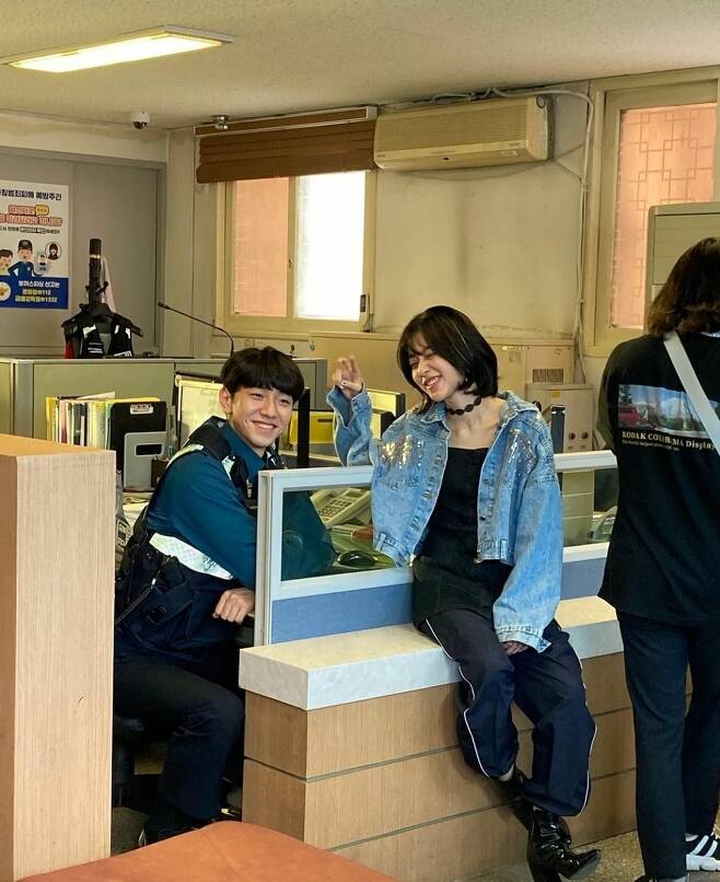 Actor Nam Yoon-su released a friendly two-shot with Kang Min-ahhh.On March 8, Nam Yoon-su posted two photos on his instagram with an article entitled Another.In the public photos, Nam Yoon-su and Kang Min-ahh are resting and playing a playful role during the JTBC Drama Monster shooting.Outside of the work, it attracted attention with its unexpected chemistry, creating a steamy atmosphere.Meanwhile, Monster is a psychological thriller of two monster-like men unfolding in the sea.Nam Yoon-su plays Oh Ji-hoon, the youngest son of Manyang Police Station, and Kang Min-ahhh plays Kang Min-jung, the daughter of Kang Jin-mook (Lee Kyu-hee), the owner of Manyang Supermarket.