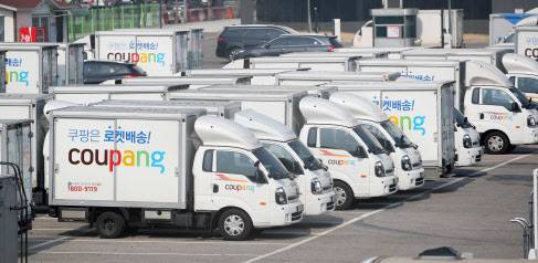 서울 서초구의 한 주차장에 쿠팡 배송 차량이 세워져 있다. (사진=연합뉴스)