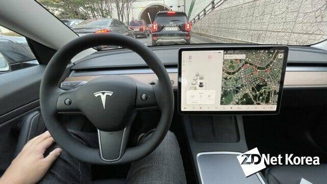 2021년형 테슬라 모델 3 실내