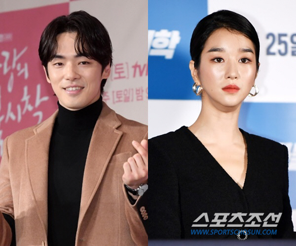 Actor Kim Jung-hyun, 31, disappeared and only Seo Ye-ji, 31, remained.The storys main character changed quickly as the converts, which started with Kim Jung-hyuns problem, moved to Seo Ye-ji.Kim Jung-hyun caused problems such as attitude control at the time of filming MBC Drama Time in 2018, and eventually got off the bus and received sympathy from viewers for reasons such as eating disorders.Three years later, Kim Jung-hyuns attitude was revealed to have the influence of Seo Ye-ji, who was a lover at the time, and the control was added.As the controversies continued, Kim Jung-hyun apologized to the time staff and Seohyun and apologized to the agency oan entertainment as moral.He released an apology through an agency agency as an actor, not an agency oan entertainment, and the promotional agency Story Lime said, Kim Jung-hyun feels a mental burden due to recent events and needs to be treated again.I am now being cared for in the arms of my family, he said instead.The beginning of the incident began with the solo report of Kim Jung-hyun and Seo Ji-hye.Kim Jung-hyun and Seo Ji-hye, who had been breathing with TVN Loves Instant, were reported to have developed into lovers after the end.After the report of the magazine, the entertainment media dispatch also revealed the two people together in the parking lot of Seo Ji-hyes home, but the cultural warehouse said it was unfounded and Kim Jung-hyun and Contract are discussing positively.In the cultural warehouse, Seo Ji-hye and Park Ji-eun, a writer of Loves Unstoppable, belonged.However, the problem has arisen.Kim Jung-hyuns dispute over the entire Contract period with his new identity was revealed on the surface, while Kim Jung-hyun announced that Oan and Contract would expire at the end of May, while Oan added 11 months, which was not active due to Kim Jung-hyuns personal circumstances, to the full-time C. He insisted that the ontract be extended.According to O & C, Kim Jung-hyuns exclusive contract expiration date is the end of April next year, and if the cultural warehouse and Kim Jung-hyun have contacted, it is a problem because it corresponds to tempering (pre-contact).In the context, which was released during this process, the clause stipulated that if the normal entertainment activities can not be performed due to the reason for Kim Jung-hyuns personal image, the contract period will be extended as much as that period.Kim Jung-hyun was also interested in why he could not continue his 11-month activities.In 2018, he got off at Time citing health problems such as lack of sleep and eating disorders.However, with the efforts of agency, he returned to the show with a splendid return through Loves Instant, and after that, he was supported by the TVN Iron Queen, which ended in February.However, the focus shifted with reports that there was Seo Ye-ji behind the problem at the time of the Time shooting and production presentation.Kim Jung-hyun and Seo Ye-ji made a connection through the VR movie Meet Memory released in March 2018 and developed into a lover relationship at the time.Seo Ye-ji reportedly asked her ex-boyfriend Kim Jung-hyun to delete both the skinship and melodrama with her opponent Actor, Seohyun, and not even greet the female staff.In the public message, Seo Ye-ji called Kim Jung-hyun Kim Ttuk and demanded take out all skinship and make sure that there is no romance in some of them, and some of them spread to Kim Jung-hyun control control and Kim Jung-hyun Gaslighting control.Because of the beginning of the contraversies, Kim Jung-hyun was the main character, but the main character became Seo Ye-ji.Seo Ye-ji took a position on the afternoon of the 13th and admitted that he was in a relationship with Kim Jung-hyun at the time in 2018 and admitted that the message was also true.However, Seo Ye-ji said, It is common sense that Actor, who starred in Drama, acts without free will according to someones words. As a result, I am deeply repentant that I have been disturbed by the immature feelings of individuals even in love issues. However, various controls for Seo Ye-ji have been repeated, and the main character of the problem has been completely changed to Seo Ye-ji.The AD system, which used the model of Seo Ye-ji, has been on the loss and has been continuously led by the suspicion of school violence and staff controversies since the past Spanish university education controversies.He was not free from personal life revelations.The director mentioned with him was called Jang Tae-yu PD, and Jang Tae-yu PD predicted the legal response, saying, There is no one-sided relationship with Seo Ye-ji.Seo Ye-ji also has a full denial of various suspicions and contraversies, but a red light has been turned on in the future.Brands such as clothing, jewelry, and shoes, which were supposed to model him and sponsor him, have canceled the sponsorship, and Branneds, who are depleted because of the image hit, are also continuing and concerns about penalties are continuing.TVNs new drama Ireland, which was discussing the appearance positively, was also dropped off.Ireland delayed the filming to October in the aftermath, and the damage caused by it became significant.The arrow toward Kim Jung-hyun is disappearing while the personality control of Seo Ye-ji is appearing in line and the Danger feeling is also rising.As Kim Jung-hyun and agency were in conflict with each other, it is important that Kim Jung-hyun can suture the conflict with oan entertainment with a responsible attitude and settle the situation.