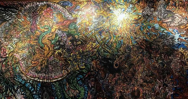 ‘허상’ 2019, 524×246cm, mixmedia on woodboard.