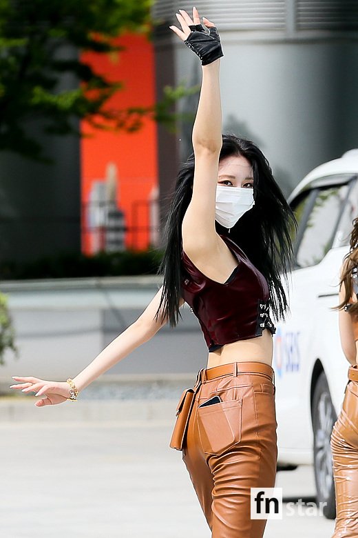 The group ITZY (ITZY) attended a radio broadcast on SBS in Mok-dong, Seoul on the 6th.