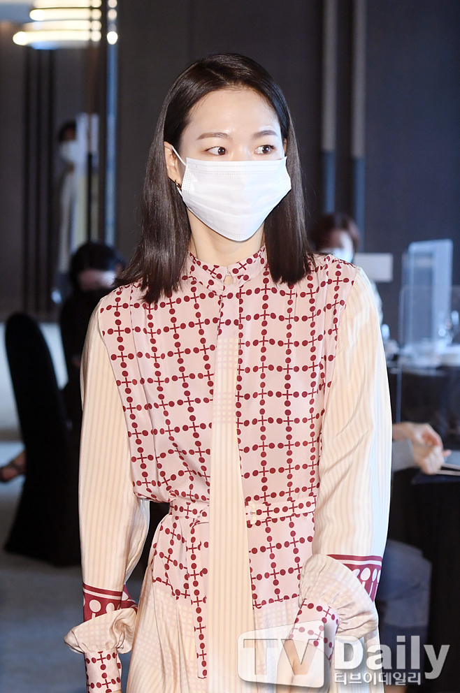 Actor Yeri Han attends the Ambassadors ceremony of the 40th International Modern Dance Festival (MODAFE 2021) held at The Plaza Hotel in Sogong-dong, Jung-gu, Seoul on the morning of the 18th.Yeri Han is an actor who conveys sympathy and comfort to the public with delicate expressiveness and authentic Acting through a wide range of genres, said Korea HyundaiDance Association, which hosts Moda Fe 2021. In fact, It is very suitable for the festival modafe ambassadors. 