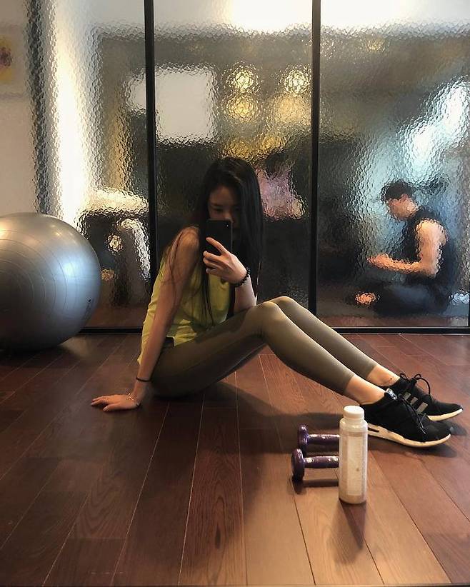 출처: 손나은 인스타그램