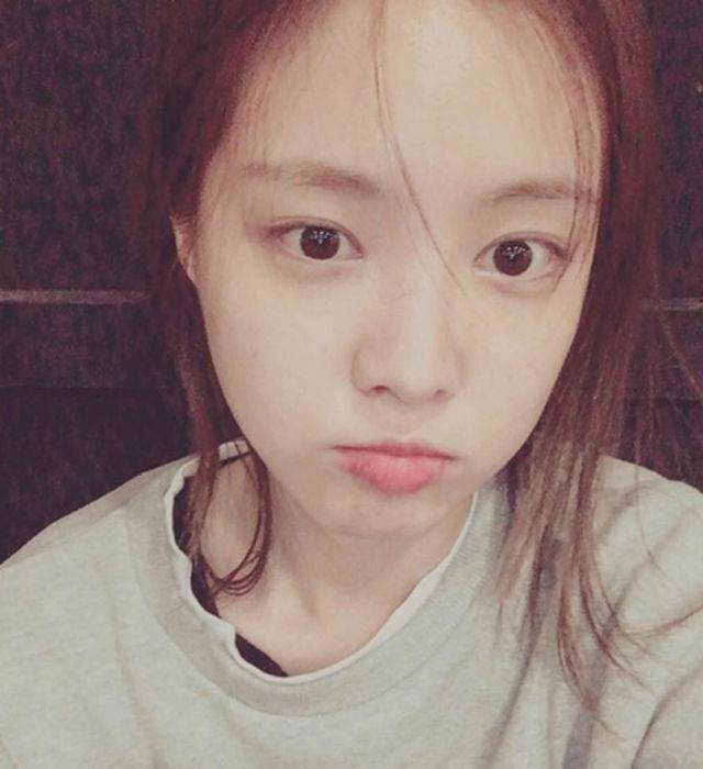 출처: 손나은 SNS