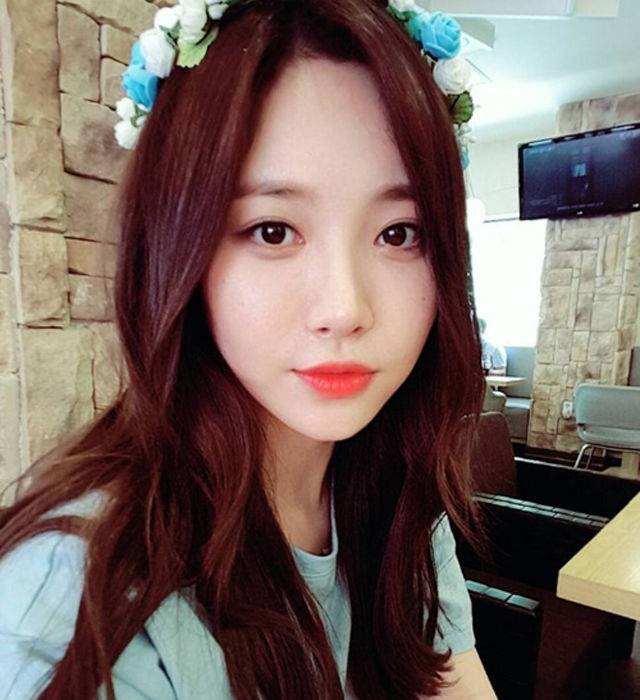 출처: 유라 SNS