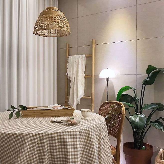 출처: <조명갓><테이블보> 등 제품정보 모아보기(▲이미지클릭)