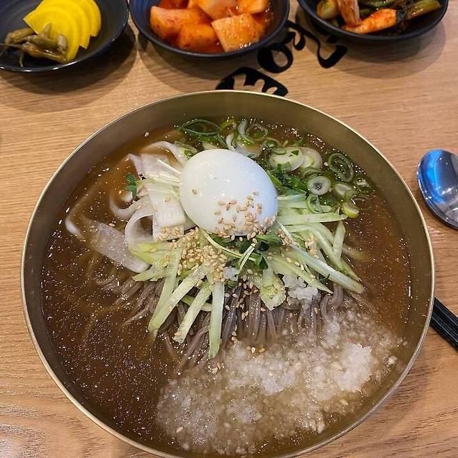 출처: sunahpark_1219님 인스타그램