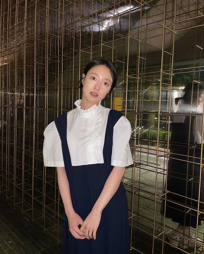 Actor Lee Se-young has reported on the latest.On the first day, Lee Se-young posted several photos on his Instagram with emoticon such as .Inside the picture is a picture of Lee Se-young, who matches a long dress with an Avant-garde white blouse.His big eyes and lively expression were enough to feel his Elegance charm.In the appearance of Lee Se-young, who showed a better line, fans admired the comments such as It is a real beauty, It is so good and It is really beautiful.Meanwhile, Lee Se-young confirmed his appearance on MBCs new drama Red End of Clothes Retail scheduled to be broadcast in the second half of this year.Based on the novel of the same name by Kang Mi-gang, this drama is a sad court romance record of the king who was the country before the court and love to protect his chosen life.