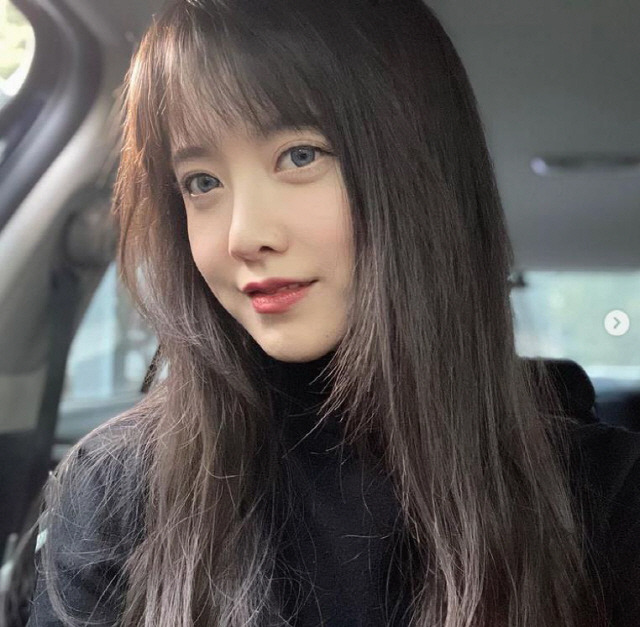 Actor Ku Hye-sun returned to the Movie director after the universitys closing.Ku Hye-sun wrote on Instagram on Saturday, End of the race! Ive finished my university assignment, so now Im back! Im jumping to the Staging scene for my lifes assignment! Aja!(Physical strengthKing) and posted a picture.The photo shows Ku Hye-sun smiling with a full room in the car.Ku Hye-sun calmly lowered her long straight hair and created a clean atmosphere with transparent makeup.Meanwhile, Ku Hye-sun will perform acting, screenplay and stagging through the movie Dark Yellow (DARK YELLOW), which is scheduled to crank in June.Ku Hye-sun entered the Department of Radiology at Sungkyunkwan University in 2011.
