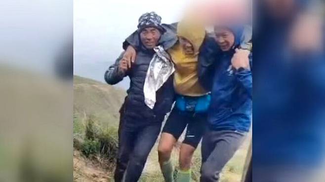 경기 도중 선수들은 저체온증과 마비증세를 호소했다.