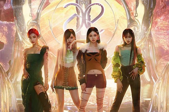 에스파가 지난달 17일 발매한 신곡 '넥스트 레벨'로 멜론 24 Hits 1위에 올랐다. SM엔터테인먼트 제공