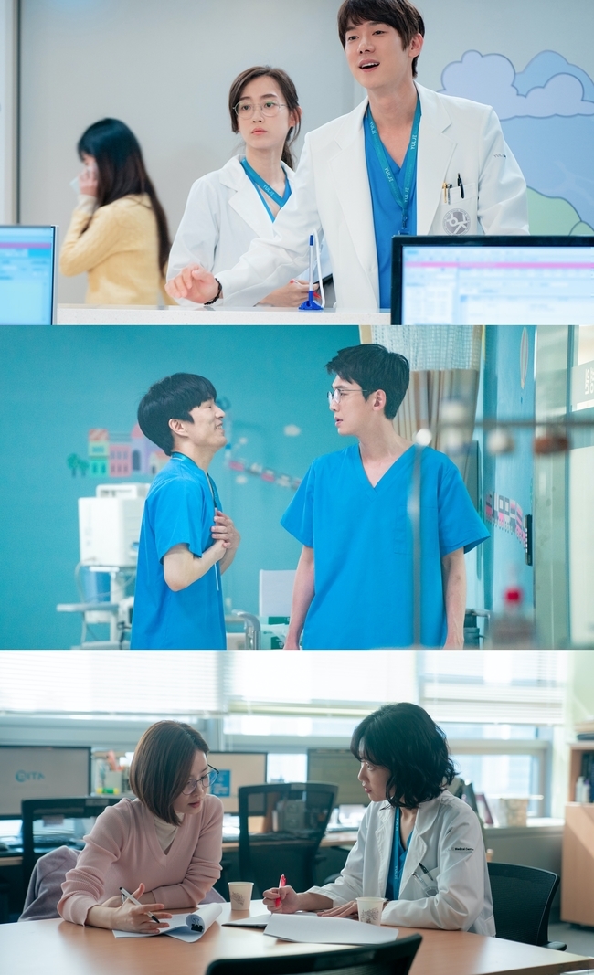 TVNs Sage Doctors Life Season 2 still cut was released.The Wise Doctors Season 2, which captures both ratings and topicality and is at the center of the topic, presented the 24 oclock Hospital Life Steel of Yulje Sam on July 8.#Twenty Four Hours The insane pediatric surgeon stationFirst, the opposite expression of the garden (Yoo Yeon-seok) and winter (Shin Hyun-bin) in front of the pediatric surgery station catches the eye.The garden with a friendly smile everywhere and the winter that entered the work mode next to him attract attention.All of the pediatric and other hospital Sams are monitoring patients condition on a real-time monitor at the ward station, checking for Twenty Four Hours, busy, and protecting many patients lives.# Stop by the ward and check patient condition carefullyOn the other hand, for the Hospital Sam, the room is one of the places to be heard in the daily routine.The expression of a student (Jung Moon-sung) who is happy as if he is moved to see if the patients condition has improved and Jun-wan (Jung Kyung-ho), who looks at such a student as if he is absurd, raises curiosity.The two people who are taking care of the patient and carefully examining them make the hearts of the viewers strong.# Continuous research and study as a doctorFinally, the serious appearance of Songhwa (Jeonmido) and Sunbin (Ha Yoon-kyung), who are sitting opposite each other and burning their school districts, also attracts attention.The more you do, the more you are interested in studying, and the more you respect such Songhwa, the more serious conversation you have.The Hospital Life of the Hot Four Hours busy Hospital Sams raises curiosity and raises expectations for the fourth episode vertically.Season 2 of Swearful Doctor Life is a drama about the chemistry of 20-year-old friends who can see people living in a special day and eyes in the Hospital called the miniature of life where someone is born and someone ends life.It is broadcast every Thursday at 9 pm and broadcasts four times on the 8th.