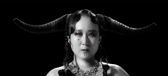 On the 14th, Seonwoo Jeonga released a new song Buffalo (BUFFALO) Teaser image through official SNS.The photo shows an intense image of Seonwoo Jeonga, which is transformed with Bull horns.Seonwoo Jeonga, who has been loved by the public with soul ballads such as Fugitive and Coming, has been curious about fans by foreseeing that he will come out with a new music with an intense visual concept of a completely different color.In particular, Seonwoo Jeonga, a small musician, has recently released the colorful feature recordings of real-life small entertainers such as Song Eun, Jung Se-woon, Yoo Seung-woo and Dami (Dream Catcher) through YouTube.This new song Buffalo will be another new thing to the music of Seonwoo Jeonga, which was recently introduced, said Magic Strawberry Sound. We will continue to show various visual concepts and interesting online contents.Meanwhile, Seonwoo Jeongas new single Buffalo will be released on various online music sites at 6 pm on the 25th of this month.Photo: Magic Strawberry Sound