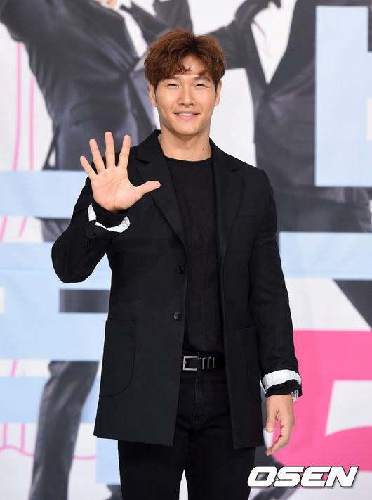 Singer Kim Jong-kook has decided to donate her first YouTube income in full.Kim Jong-kook told his YouTube channel Kim Jong-kook GYM JONG KOOK community on the afternoon of the 21st: Im not different, but Im a little embarrassed, but Im trying to donate all the revenue that limits (Sojungs) production costs regarding the channel revenues generated from five videos this month.(I dont think these views will come out easily in the future) he posted.I think that if the interest and love lead to good things, the good influence of all those who love the exercise will be more meaningful and bright, he said. I hope you will feel the Seo Bo-ram and exercise healthier because you have joined the donation together.Kim Jong-kook, the representative body of the entertainment industry, opened his personal YouTube channel Kim Jong-kook GYM JONG KOOK (Jim Jong Kook) on June 9th.As soon as the channel opened, Kim Jong-kook exploded and now has more than 1.9 million subscribers, with only five videos with cumulative views approaching about 40 million.Good morning, Kim Jong-kook, Kim Jong-kook.Thank you again to many people who have given great strength to a new start that is not easy with incredible interest and love!Everybody! Its not like... Its a little embarrassing.We are going to donate all the revenues that limit the production cost of (Sojung) for channel revenues generated from five videos this month.(I dont think the number of views like this will come out easily in the future... . . . . . . . . . . . . . . . . . . . . . . . . .I think that if the interest and love lead to good things, the good influence of all those who love exercise will be more meaningful and brighter as the result is overflowing with the help of so many people who are not alone!I hope you will feel the Seo Bo-ram and exercise healthier because you have joined the donation together with the support of the Jim Jong Kook channel!Thank you.#Kim Jong-kook #Kim Jong-kook #GYMJONGKOOKDB, Kim Jong-kook GYM JONG KOOK