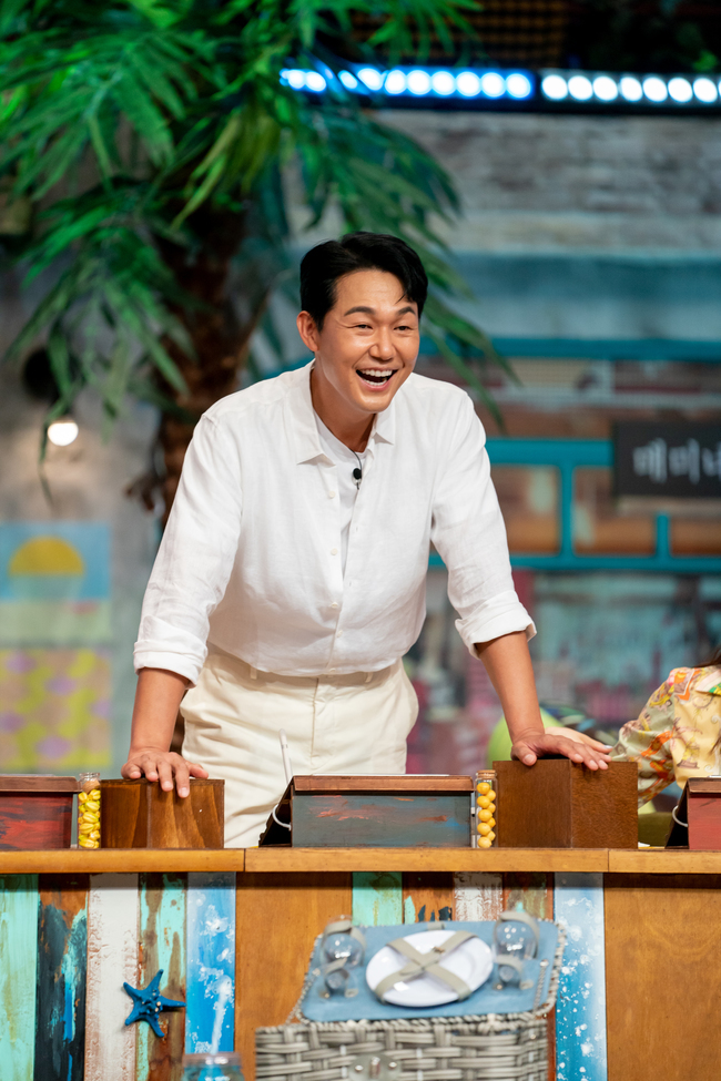 The Amazing Saturday four men are on the Amazing Saturday.On July 31, TVN Amazing Saturday will feature Park Sung-woong, Lee Yong-jin, Jaejae and Lee Sun-bin.Park Sung-woong, Lee Yong-jin, Jaejae and Lee Sun-bin, who are the four human-amazing Saturdays, visited the studio on the first summer special.Snack Game Hope Park Sung-woong, Lee Yong-jin, the most performer of Amazing Saturday and the record holder of Honor Hall of Fame, Jaejae with amazing dictation skills, and Lee Sun-bin, who knows nothing about Amazing Saturday with meticulous monitoring, have been heated up by the colorful lineup.For the four-person Amazing Saturday, which makes them forget the midsummer heat, the day was given a special right to use superpowers.The four people have been able to use one of their own superpowers.In addition, as guests who presented a lot of extravaganza every time they appeared with a unique presence, one dictation and one snack game were held unlike usual.The time to select the Best Human Amazing Saturday by the Doremis vote was also foreseen, prompting the four-man team to win.The special MC Mun Se-yuns comfortable progression in place of the boom in self-price has begun. Park Sung-woong has been fully immersed in the suss.He also showed off the face of a terrible snack game rubber, such as introducing himself as a doppelganger No. 1, and continued his sharp question offensive in Chitsu for a while.Lee Yong-jin also caught the decisive word, and Jaejae surprised everyone with a keen insight that even penetrated the crews intentions.On the other hand, the passion of Amazing Saturday steamed fan Lee Sun-bins hot support gave the Doremis the originality.The members say that Lee Sun-bin was nicknamed Human Nolbu, not Human Amazing Saturday, raising questions about the background.In addition, Kim Dong-hyun, who proved the correlation between the sideburns and the extraordinary ideas after last week, dreamed of winning the victory of Suzutsu, and the ability of the catchboy Pio and the year of making a change made up increased the excitement.