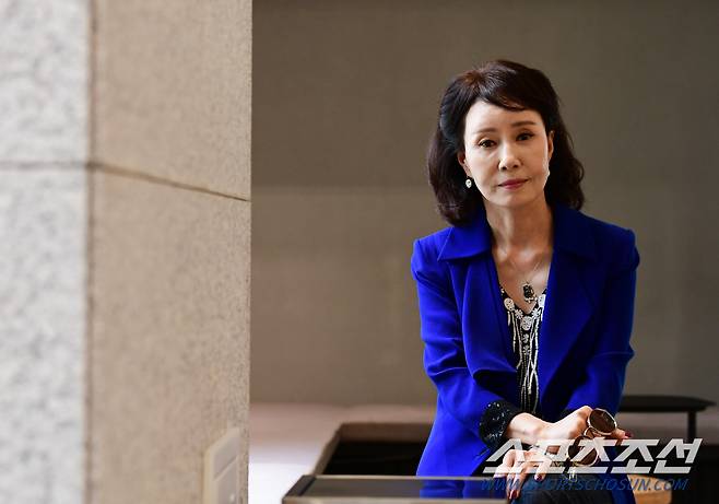 배우 이종남이 본지와 인터뷰에 앞서 포즈를 취했다. 이종남은 TV조선 주말드라마 '결혼 작사 이혼 작곡2'와 예능 프로그램 '골프왕'에서 활약을 펼치고 있다. 광화문=송정헌 기자 songs@sportschosun.com/2021.08.10/