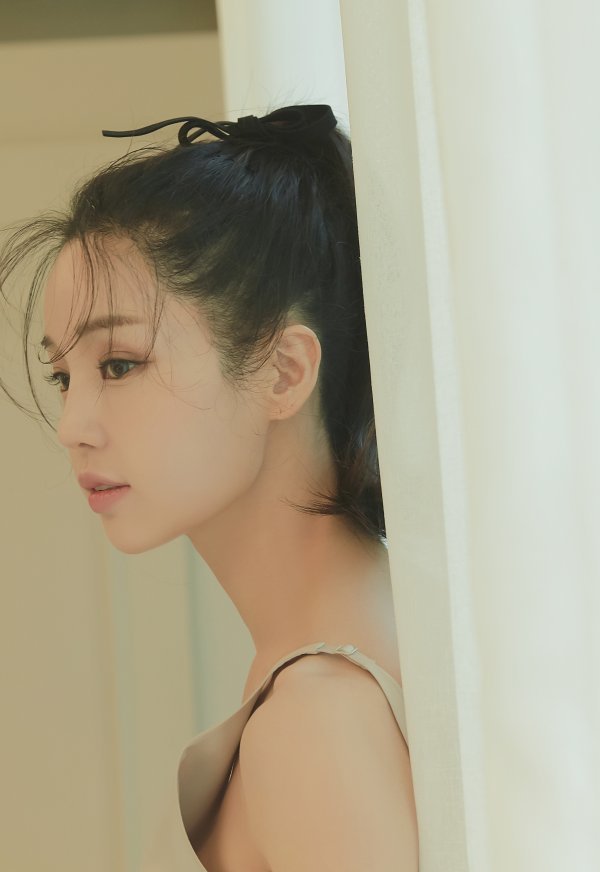 On the 12th, Nam Gyu-ris agency released the picture of Nam Gyu-ri through the official SNS channel of JIB company.Nam Gyu-ri in the public picture attracts attention by radiating both pure and alluring.Nam Gyu-ri showed off her cute, youthful visuals in a ponytail style that tied her rich hair together.In addition, the one piece styling of white one piece and nude tone makes the purity more prominent, and the clean and clear visuals are combined with the white ox skin with the sunshine in the background full of warm feeling, making the beautiful look like Nam Gyu-ris doll more prominent.On the other hand, TVN You My Spring starring Nam Gyu-ri is broadcast every Monday and Tuesday at 9 pm.Photo: JIB Company
