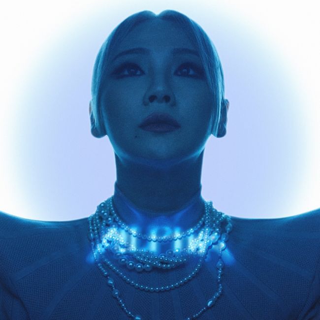 CL will confirm its comeback for 24 Days today and launch its first Solo Music album ALPHA project.At 0:00 on the 13th, CLs official SNS channel released album cover art and comeback scheduler of ALPHA.CL, which showed intense charisma as magma erupts through the comeback teaser video released earlier, is attracting attention with a futile mood through the cover art of the blue-colored ALPHA album.The scheduler, which was released together, includes an impressive CL with a finger pose that symbolizes CL and a schedule for three months of new songs.According to Scheduler, CL will release its second single in September and the entire regular album in October after releasing the first single of the August 24 Days ALPHA album.This is the intention that ALPHA will show new songs so that CL can deliver the meaning of the album with enough time as it is the first Solo regular album released in 13 years since its debut.CL has been paving its way to the mini album In the Name of Love released in 2019, +HWA + and +5STAR + released last year, Wish You Were Here released in February this year, and ALPHA album.CL will gradually take off its veil starting with the first single of Days ALPHA in August 24th, what message it wants to convey through the past time and ALPHA to be released in the future.berriescherry