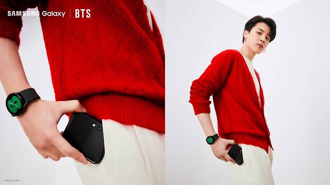 방탄소년단 지민, 여심 홀리는 고혹적 귀족美..갤럭시Z플립3에 짜릿 키스 '설렘 폭발'