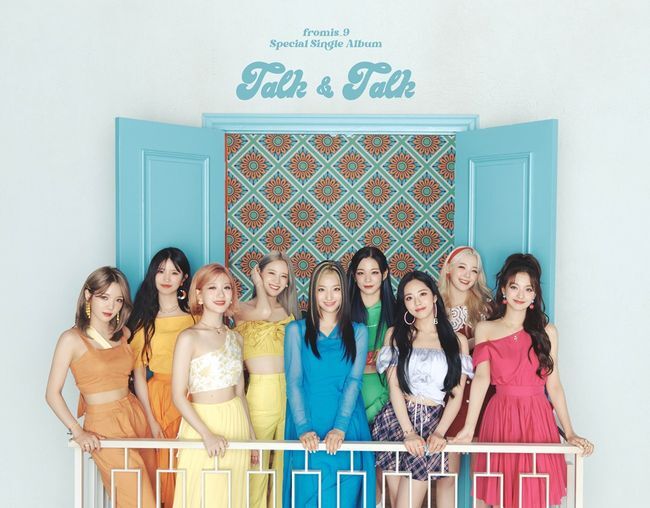 Group Fromis 9 (Lee Sae Rom, Song Ha Young, Jang Gyu-ri, Park Ji-won, No Ji-sun, Lee Seo-yeon, Lee Chae-young, Lee Na-kyung, and Baek Ji-heon) released a group official photo of the special single album Talk & Talk.Pledice Entertainment, a subsidiary company, released a special single album Talk & Talk (Talk & Talk)s official photo on the afternoon of the 27th, raising expectations for a comeback to its peak on September 1.Fromis 9 in the group official photo overwhelmed the gaze with the visual of the peak of the water.The nine members who perfected the colorful styling gave vitality to those who saw it with a refreshing smile that made them feel better even if they looked at it.In addition, Fromis 9 produced a sophisticated atmosphere with deadly eyes, and it made a strong impression with a colorful aura that can not be taken off at the same time as the 9-color 9 colorful charm.So, I was curious about the new concept to show with the special single album Talk & Talk.Fromis 9 confirmed its high-speed comeback with its special single album Talk & Talk in about four months after its second single album 9 WAY TICKET in May.In particular, Shinbo added speciality in that it is the first comeback after the transfer of Pledice Entertainment, and global music fans are thrilled with the splashing soft energy that Fromis 9 will offer.On the other hand, Fromis 9 will release the special single album Talk & Talk at 6 pm on September 1.pladis entertainment