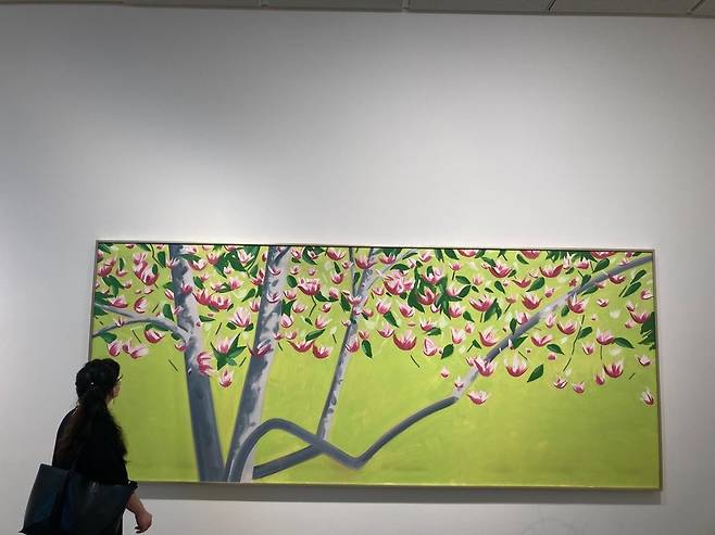 (서울=연합뉴스) 강종훈 기자 = 리안갤러리 15주년 기념전에 전시된 알렉스 카츠의 '매그놀리아'