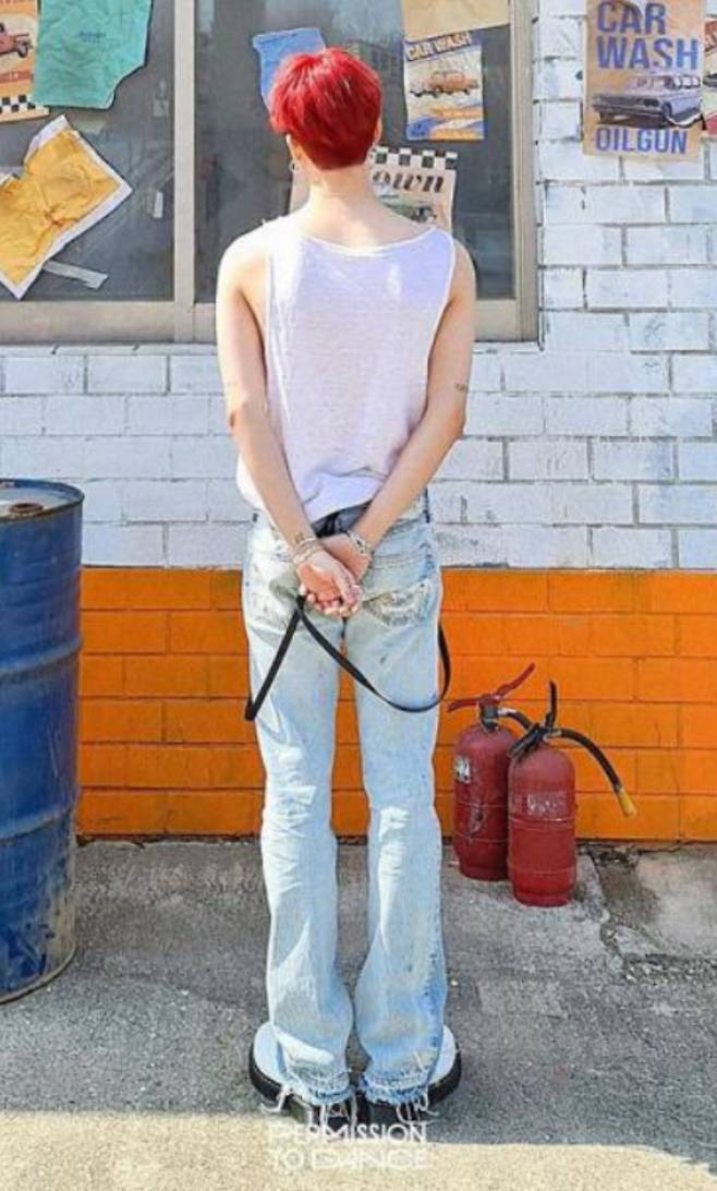 방탄소년단 지민, 남자 아이돌 워너비 '갓바디'..슬림 탄탄 'Perfect Man'