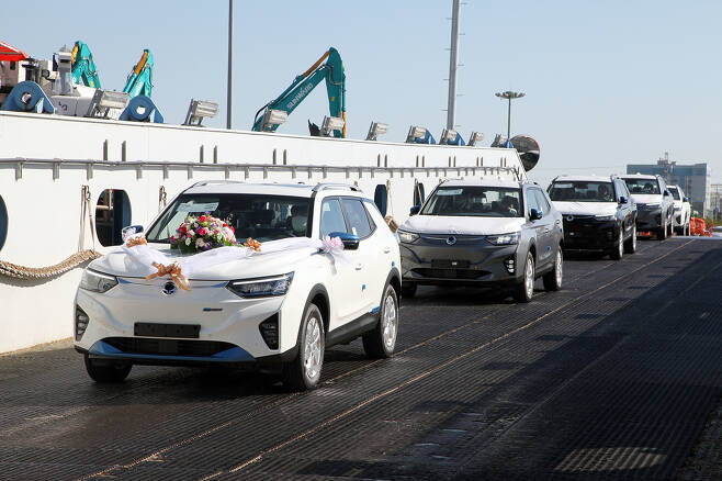 쌍용자동차의 첫 전기차인 코란도 이모션(Korando e-Motion) 수출 선적 기념식이 열리고 있다. © 뉴스1