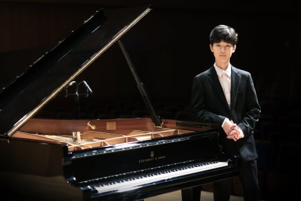 피아니스트 홍석영
