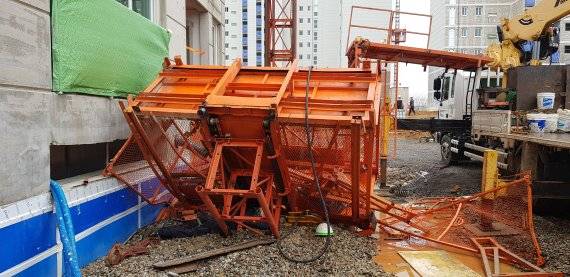 추석 연휴를 앞둔 지난해 9월2일 오전 평택고덕신도기 공사현장에서 건설용 리프트가 추락해 작업자 2명이 숨졌다. /사진=뉴시스