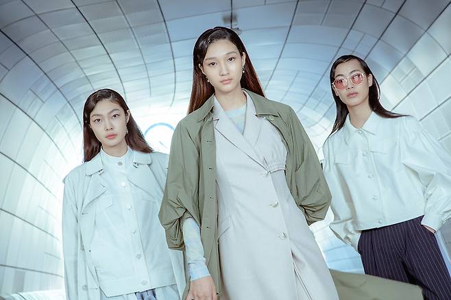 LIE’s 2022 spring-summer collection (Seoul Fashion Week)